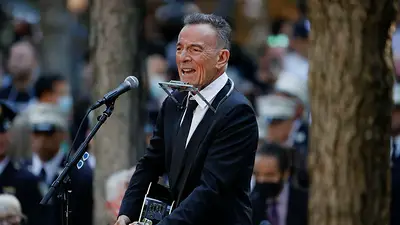Bruce Springsteen vende su catálogo de canciones a Sony en 500 millones dólares: Billboard Bruce Springsteen vende su catálogo de canciones a Sony en 500 millones dólares: Billboard