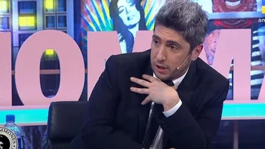 Jey Mammón desplaza a un emblemático conductor: los detalles