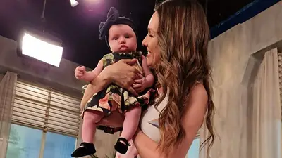 Las imágenes del bautismo íntimo de Pampita junto a su hija Ana Las imágenes del bautismo íntimo de Pampita junto a su hija Ana
