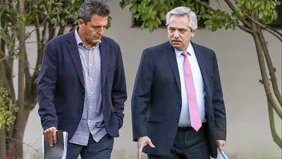 Junto al bloque del FdT, Alberto Fernández definirá la agenda de las sesiones extraordinarias Junto al bloque del FdT, Alberto Fernández definirá la agenda de las sesiones extraordinarias