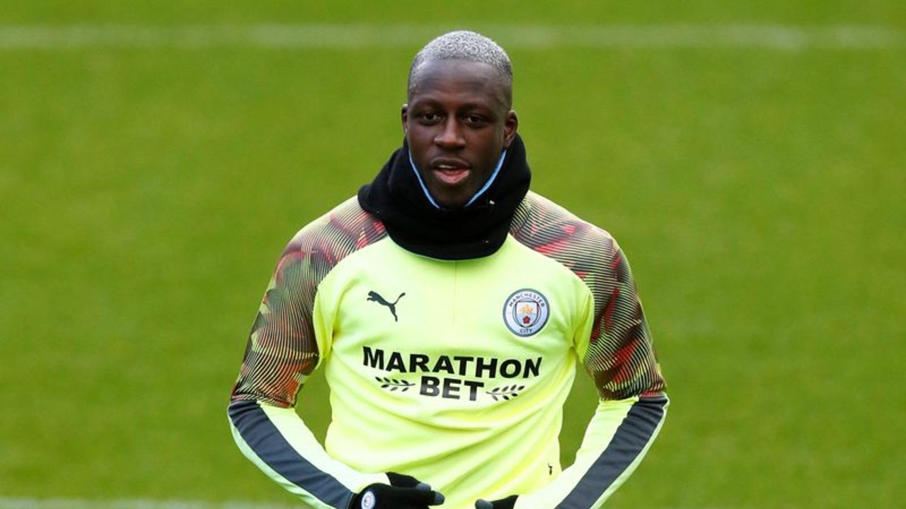 El futbolista del City Mendy es acusado de un séptimo cargo de violación