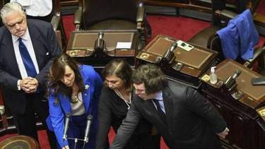 Diputados de la ultraderecha salieron a rechazar el pase sanitario