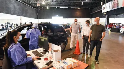 Vacuna COVID: Ciudad adelanta la aplicación de la tercera dosis Vacuna COVID: Ciudad adelanta la aplicación de la tercera dosis