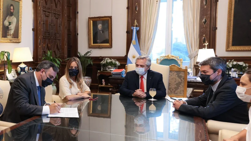 Verano 2022: Alberto Fernández anunció un acuerdo de precios en el sector turístico