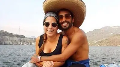 Gabo Usandivaras y su hermana, Giselle. Gabo Usandivaras y su hermana, Giselle.
