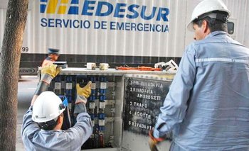 Allanan y secuestran documentación en la sede central de Edesur y oficinas | Cortes de luz