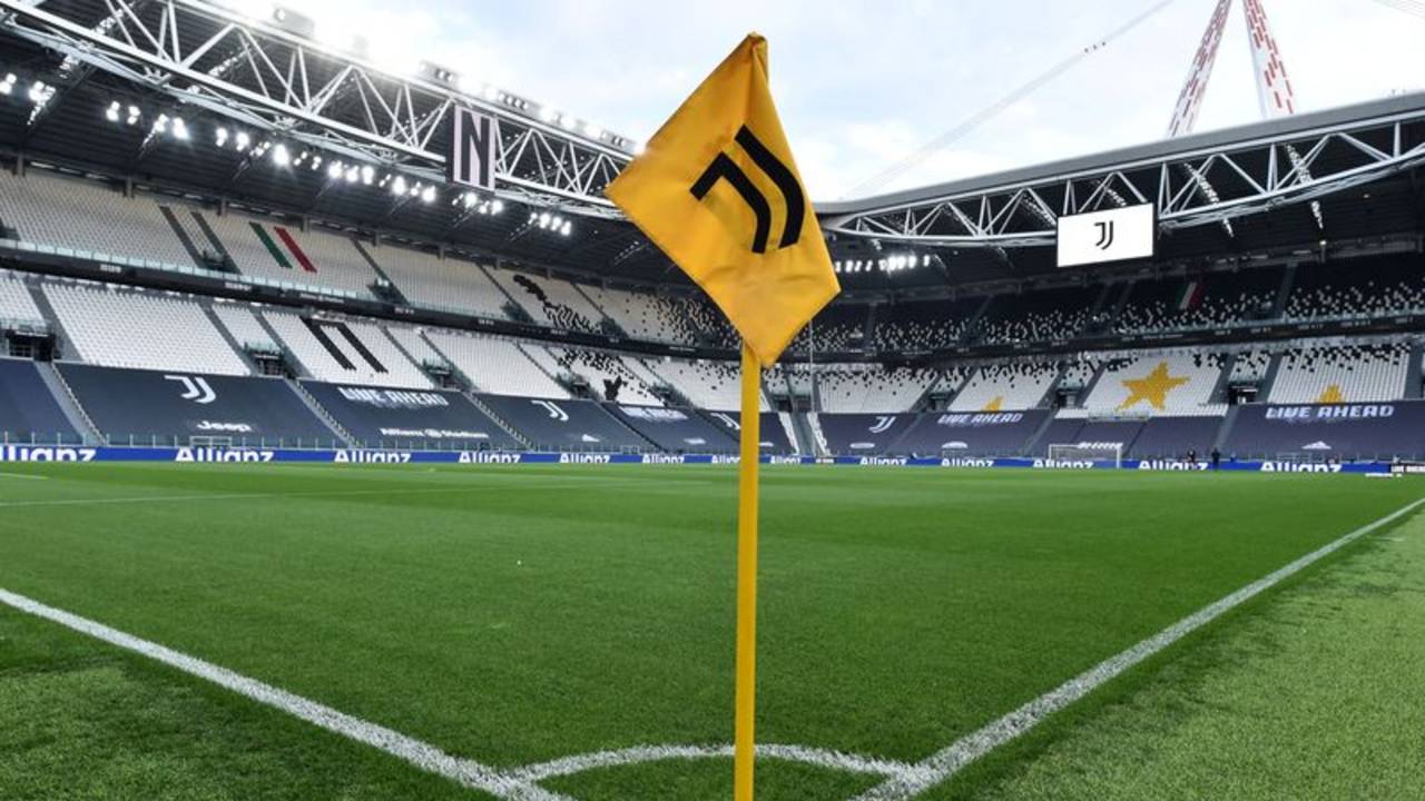 Clubes de la Serie A detienen venta de boletos mientras Italia recorta capacidad de los estadios