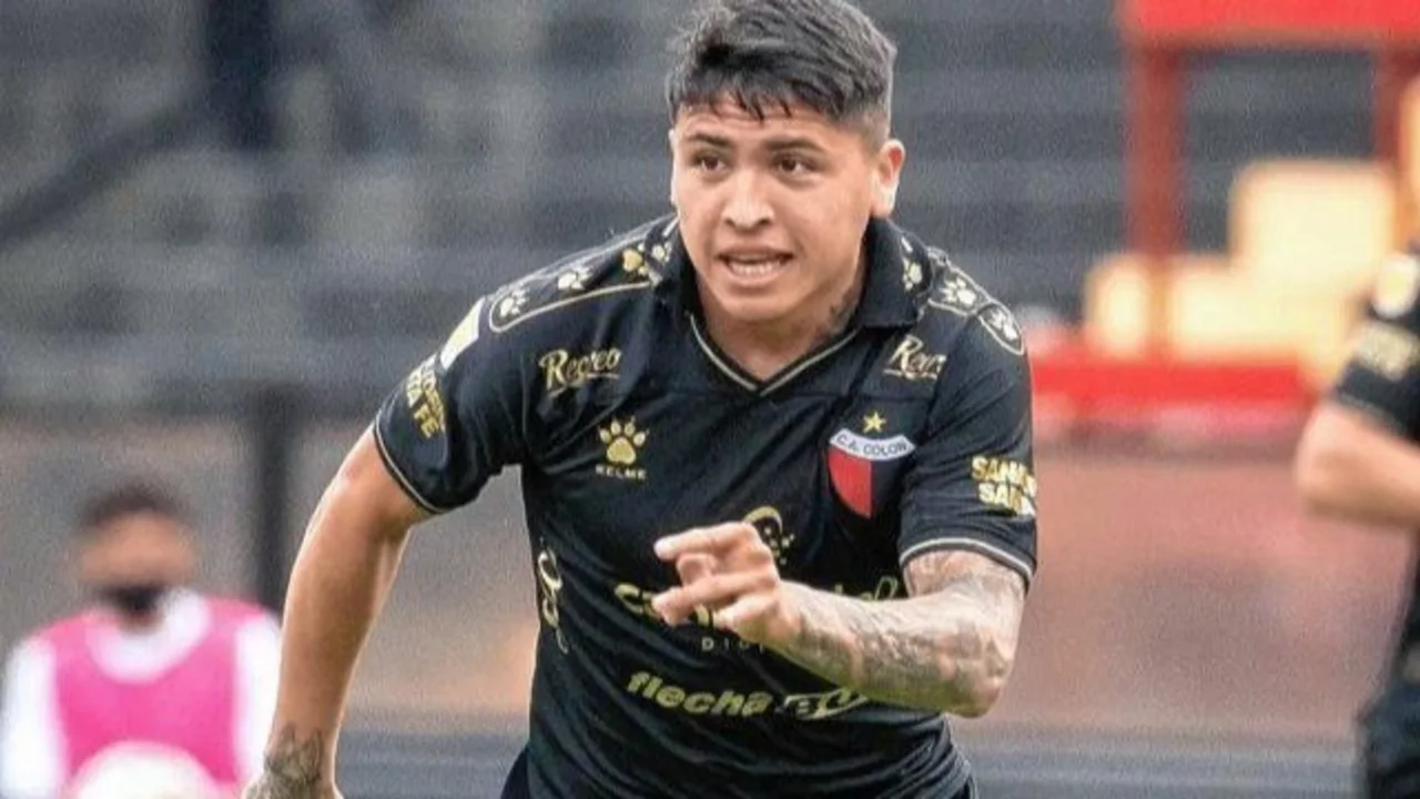 Facundo Farías River Plate Boca Juniors Colón de Santa Fe