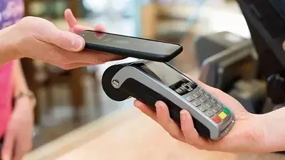 Bancos nacionales le pidieron al BCRA que amplíe el uso de códigos QR Bancos nacionales le pidieron al BCRA que amplíe el uso de códigos QR