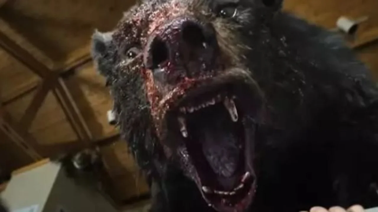 Oso vicioso. Cocaine bear