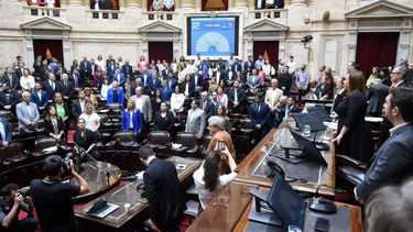 Tras el escándalo, el macrismo bloqueó la sesión para reelegir a Moreau