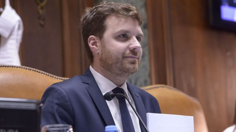 Ferrario se lanzó como candidato y se suma a la lista para suceder a Larreta