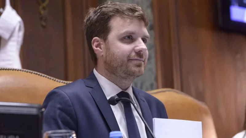Ferrario se lanzó como candidato y se suma a la lista para suceder a Larreta