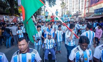 La historia de Abdul Motin, el hincha bangladeshí más fanático de la Selección | Selección argentina