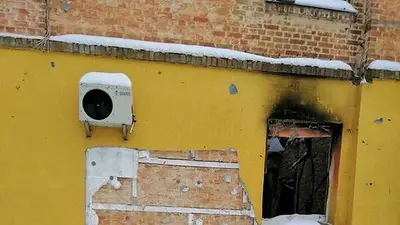 Un grupo trata de llevarse un mural de Banksy en Ucrania: gobernador Un grupo trata de llevarse un mural de Banksy en Ucrania: gobernador