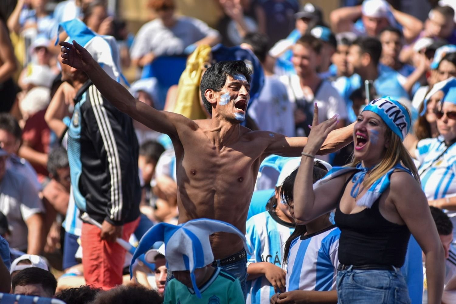 Fotos: la fiesta en las calles por el pase de Argentina a Cuartos | El ...