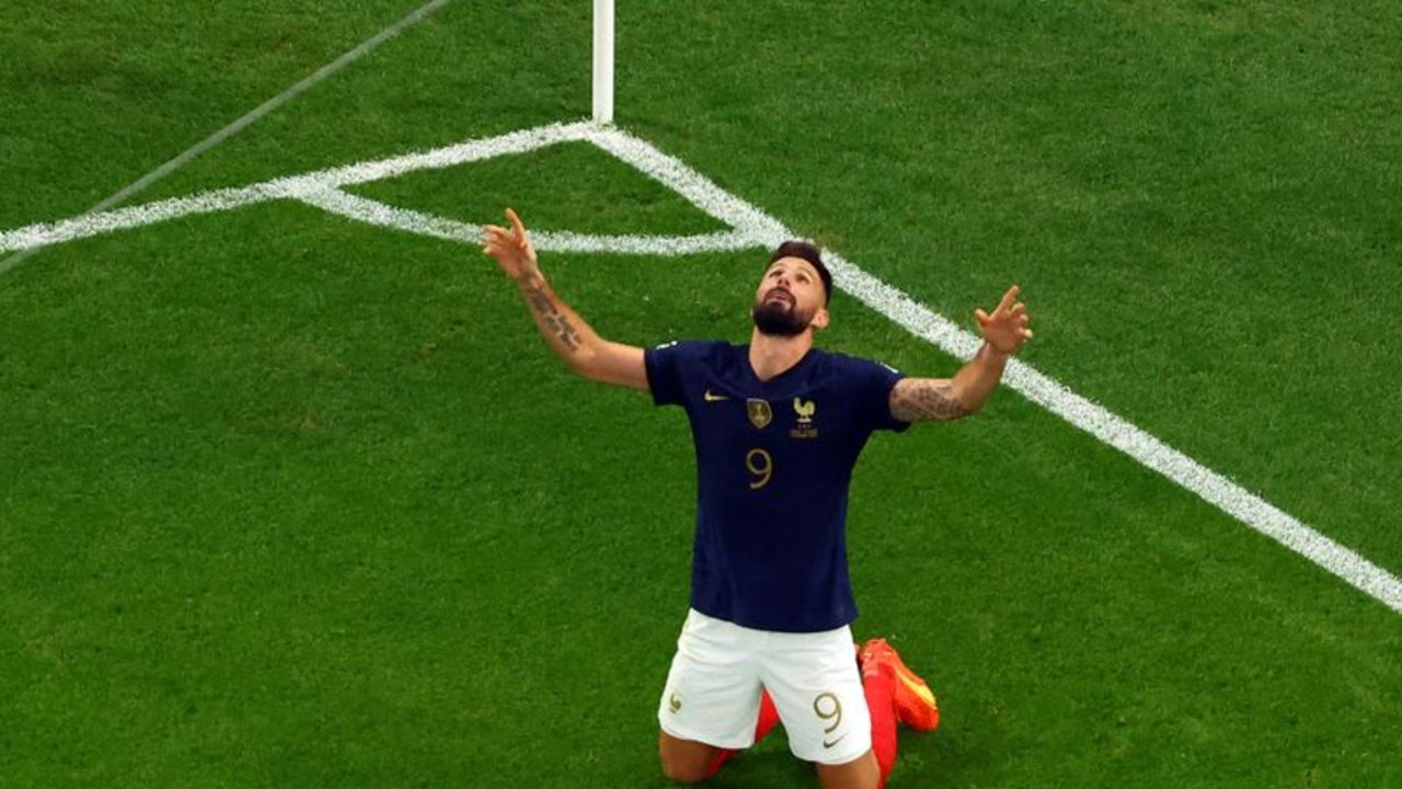 Giroud marca en triunfo 3-1 ante Polonia y se convierte en máximo artillero de Francia con 52 goles