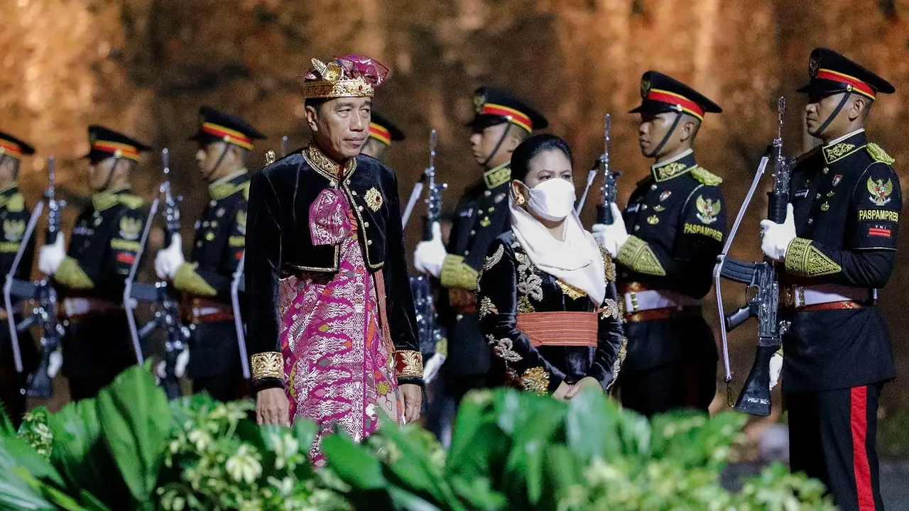 Indonesia penalizará el adulterio y la convivir sin estar casados