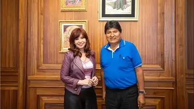 Cristina Kirchner se reunió con Evo Morales en el Senado Cristina Kirchner se reunió con Evo Morales en el Senado