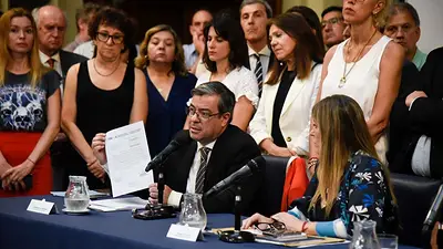 Diputados y senadores del FdT pidieron "audiencia urgente" a Rosatti por Consejo de la Magistratura Diputados y senadores del FdT pidieron "audiencia urgente" a Rosatti por Consejo de la Magistratura