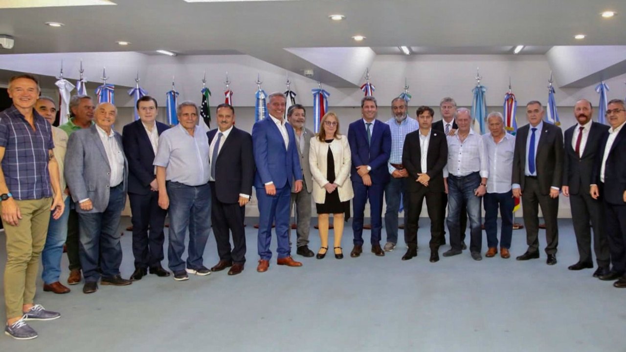 Se reúnen los gobernadores de Unión por la Patria: "Estamos muy preocupados por la coparticipación"
