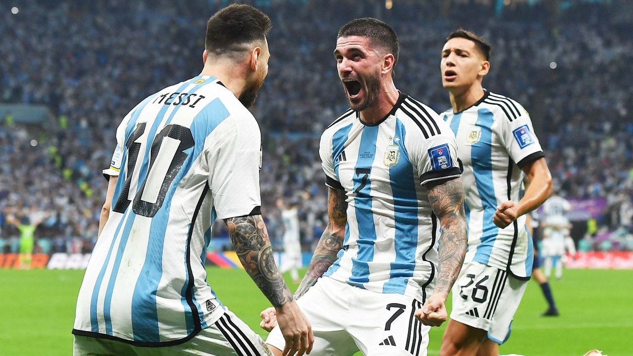 Rodrigo de Paul y Messi