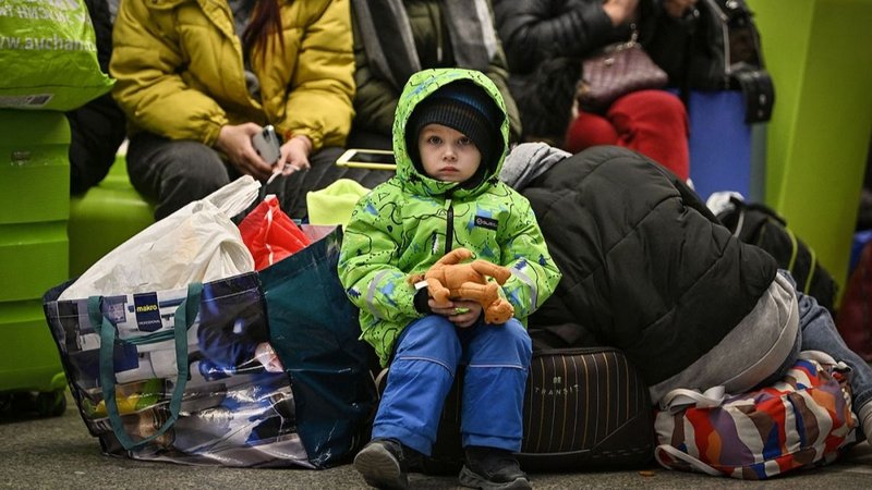 Unicef alerta que 7 millones de niños están en riesgo en Ucrania por la falta calefacción y agua