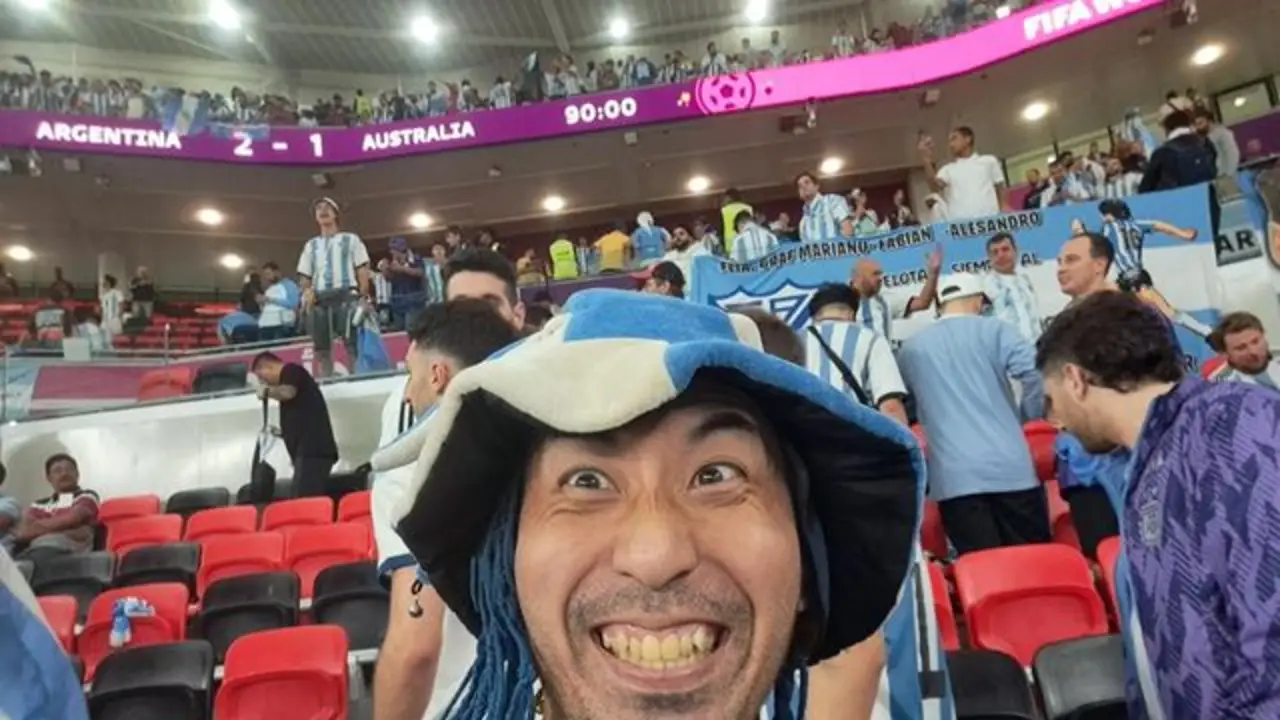 "El mundo odia a Argentina": la historia de los hinchas extranjeros que derriban ese mito con su amor por la Selección