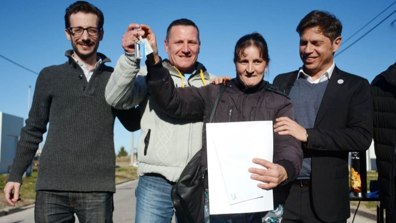 El Gobierno bonaerense puso en marcha casi 11 mil viviendas durante el último año