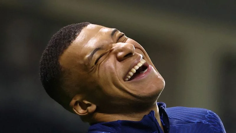El poderío de Mbappé se siente en su ciudad natal antes de la final