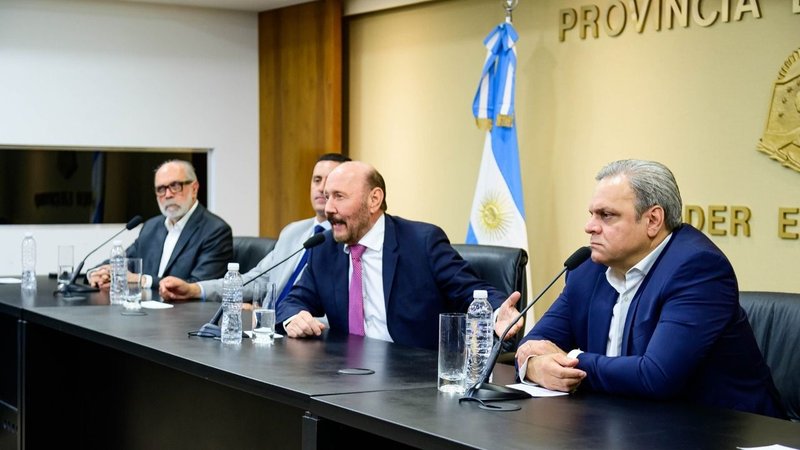 Insfrán presentó un proyecto de inversión industrial para Formosa