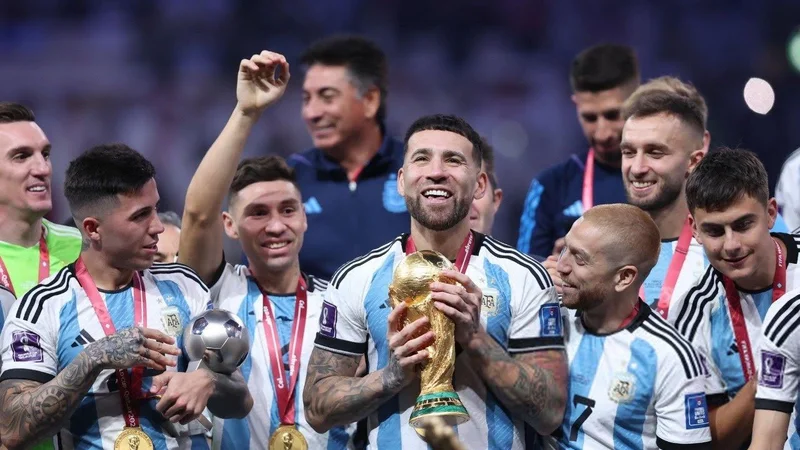 Nicolás Otamendi fue declarado ciudadano ilustre de Tigre