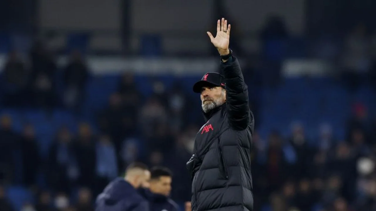 Klopp advierte de un año intenso, las lesiones le pasan factura al Liverpool
