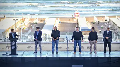 Kicillof lanzó el Operativo Sol y dijo que la temporada "va a batir todos los récords" Kicillof lanzó el Operativo Sol y dijo que la temporada "va a batir todos los récords"