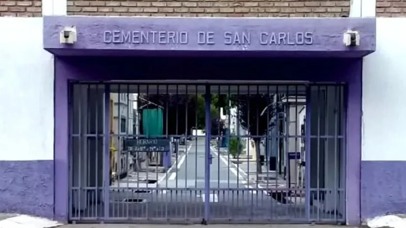 Cementerio San Carlos de Mendoza.