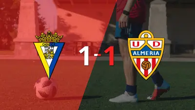 Almería empató 1-1 en su visita a Cádiz Almería empató 1-1 en su visita a Cádiz