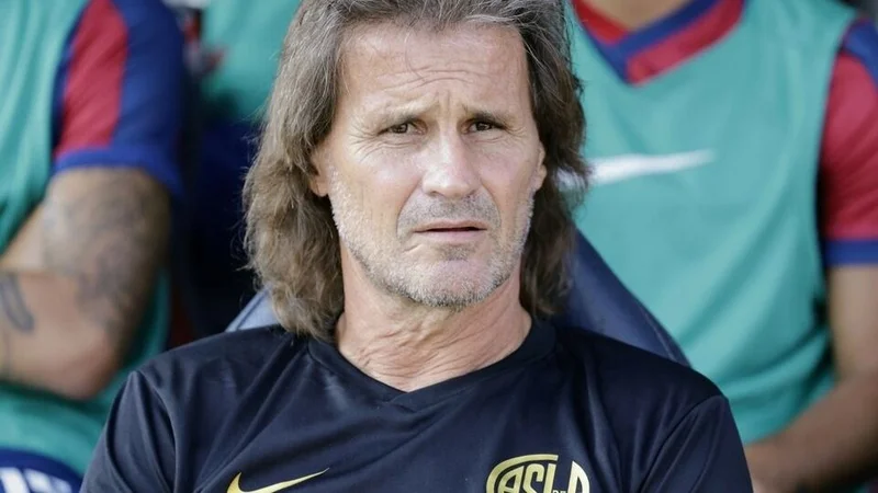 San Lorenzo, Rubén darío Insúa, Gastón Campi. 