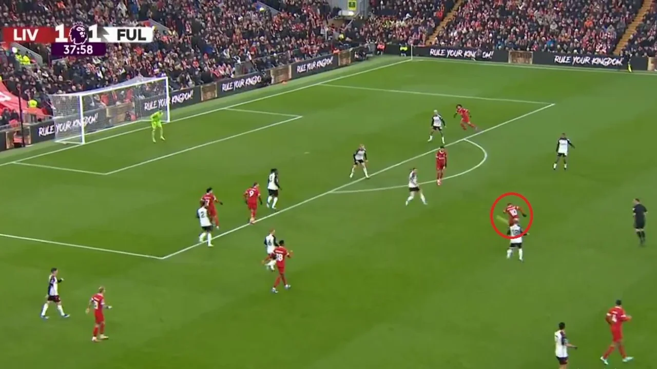 Alexis Mac Allister, Liverpool, Premier League, deportes