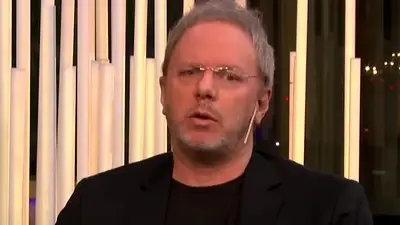 El insólito argumento de Nik para justificar el plagio: "Viene desde la segunda Guerra Mundial" El insólito argumento de Nik para justificar el plagio: "Viene desde la segunda Guerra Mundial"