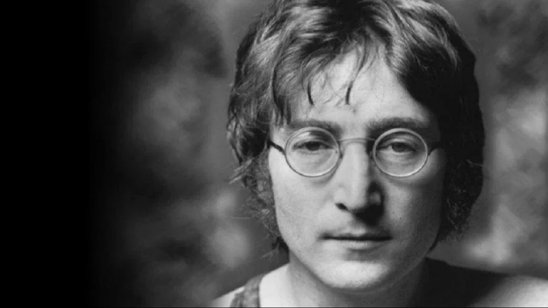 Fotografía del músico John Lennon