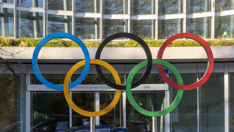 Atletas rusos y bielorrusos participarán en los Juegos Olímpicos de París como neutrales: COI