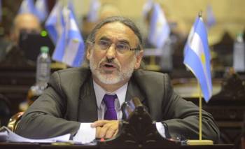 Basterra pidió repensar un "espacio de compromiso" contra el modelo de Milei | Jura de diputados