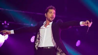 David Bisbal. David Bisbal.