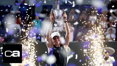 Swiatek gana el premio a la mejor jugadora del año de la WTA por segunda temporada seguida Swiatek gana el premio a la mejor jugadora del año de la WTA por segunda temporada seguida