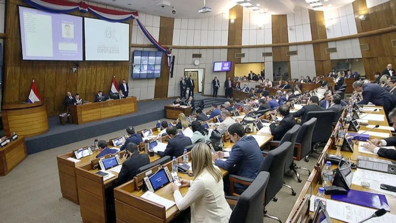 Paraguay: aprobaron una reforma jubilatoria, pese al repudio en la calle