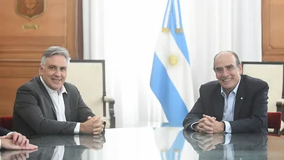 Llaryora se reunió con Francos y dijo que apoya la "reducción del gasto público" Llaryora se reunió con Francos y dijo que apoya la "reducción del gasto público"