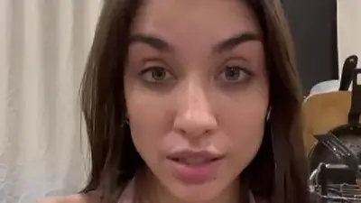 Qué pasó con María Becerra y cuál es el accidente que sufrió en España en medio de su show en Sevilla. Qué pasó con María Becerra y cuál es el accidente que sufrió en España en medio de su show en Sevilla.