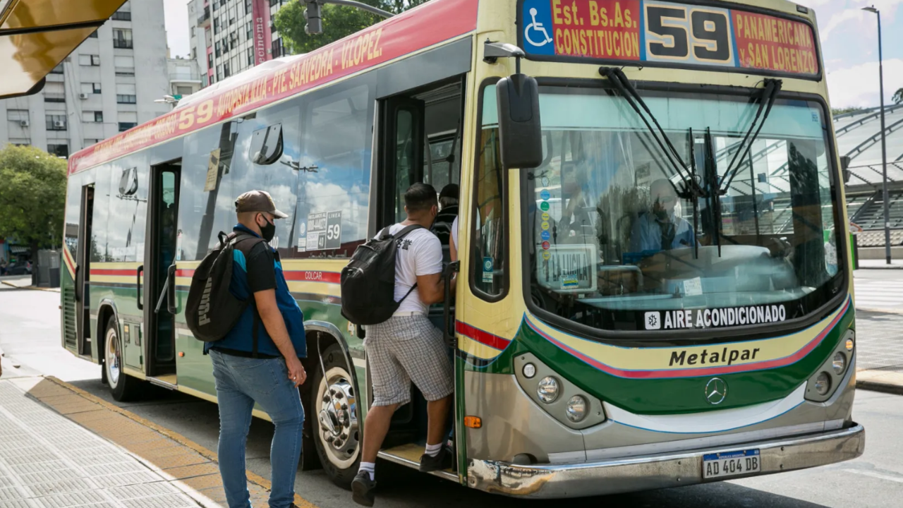 Transporte público colectivo aumento de tarifas quita de subsidios.
