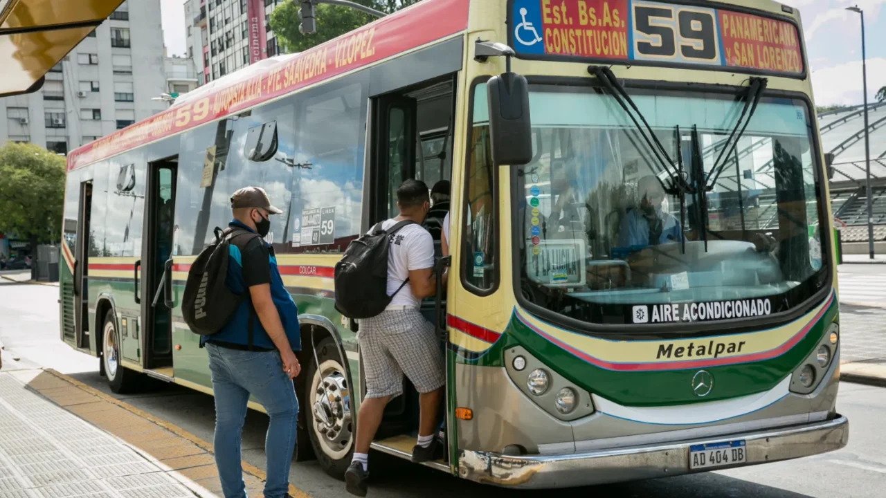 Transporte público colectivo aumento de tarifas quita de subsidios.