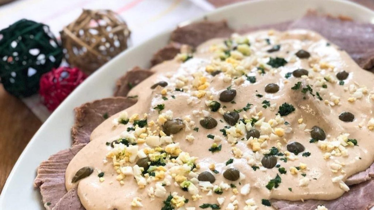 vitel toné